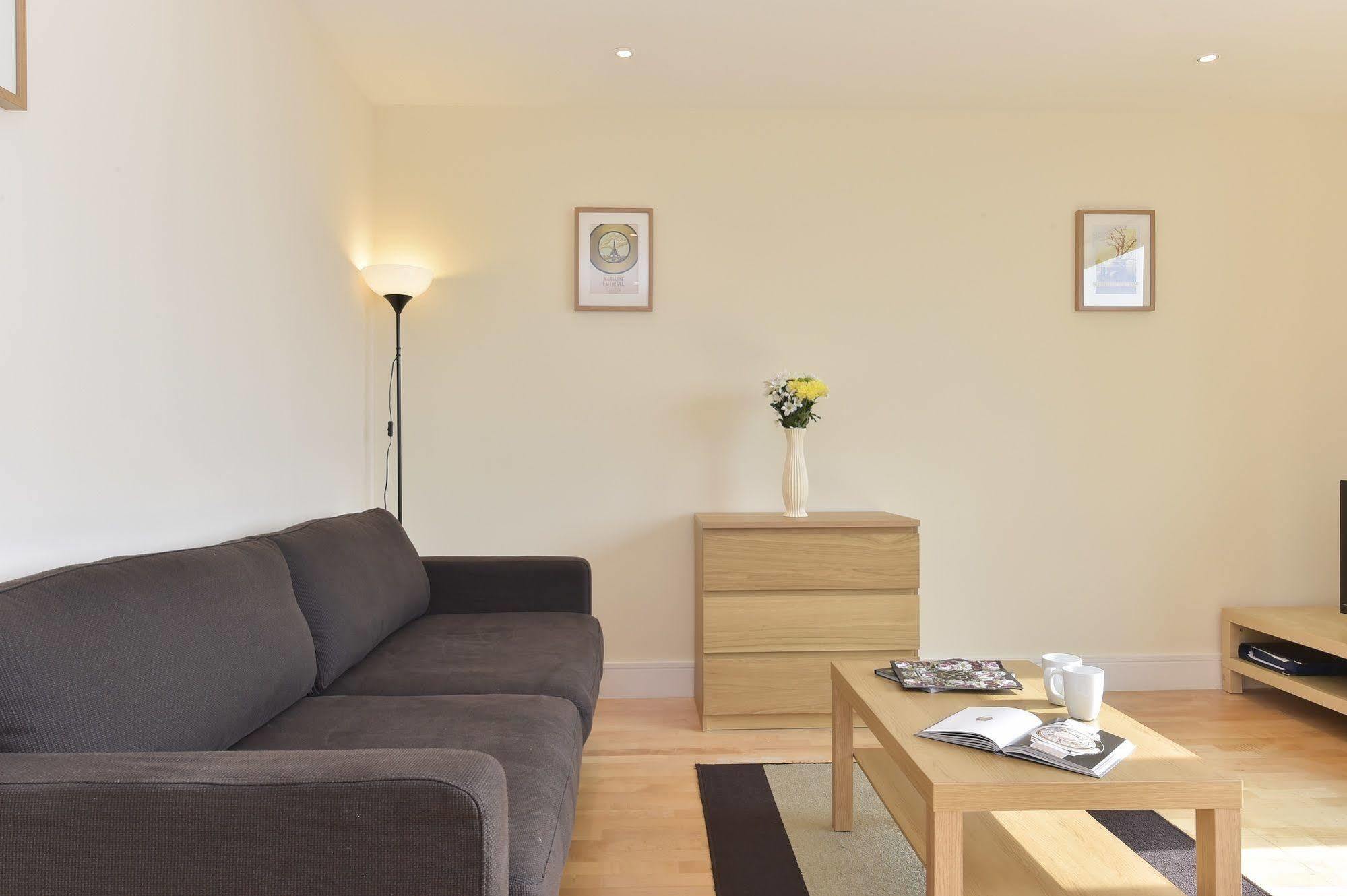 Beautiful 4-Bedroom Flat In London Bridge/Borough! Eksteriør billede